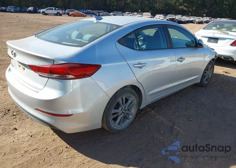 2017 Hyundai Elantra Se из США, поврежденный, VIN 5NPD84LFXHH084649